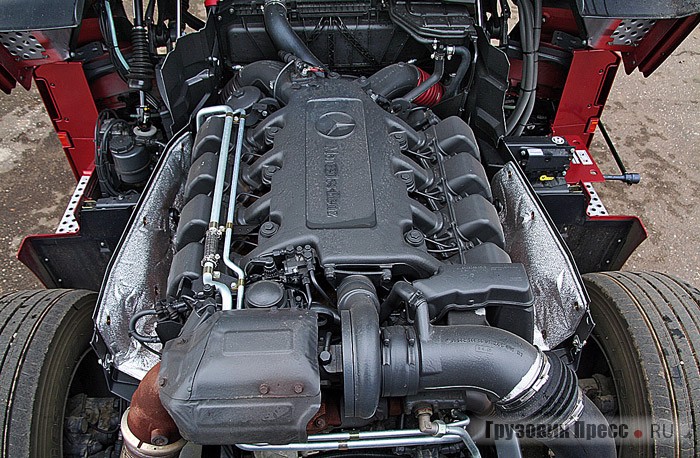 V-образные моторы – конек Mercedes-Benz. Интервал обслуживания в Европе – 60 тыс. км
