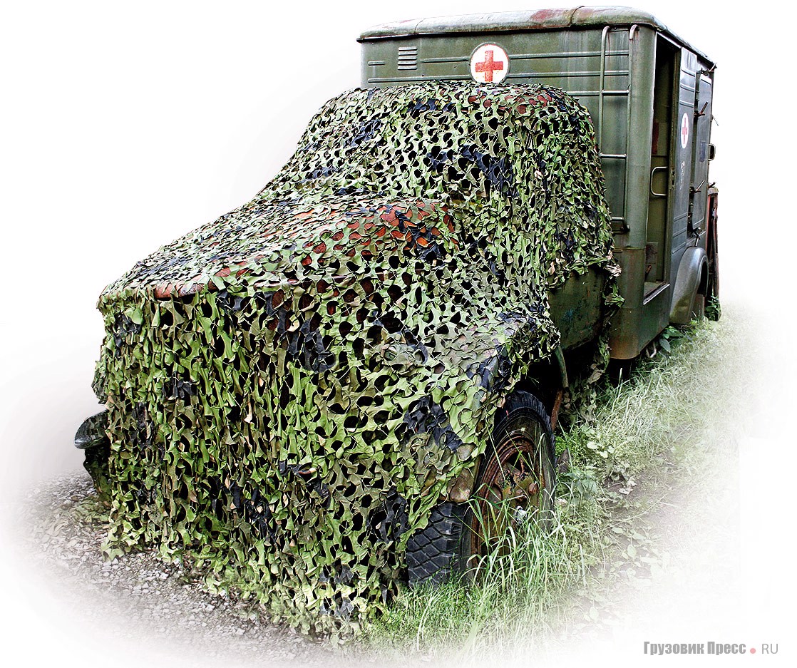 [b]Дезинфекционно-душевая установка ДДА[/b] на шасси ГАЗ-51А. Такие выпускал для армии пензенский завод «Дезхимоборудование» (в настоящее время ООО ПО «Автомедтехника»)