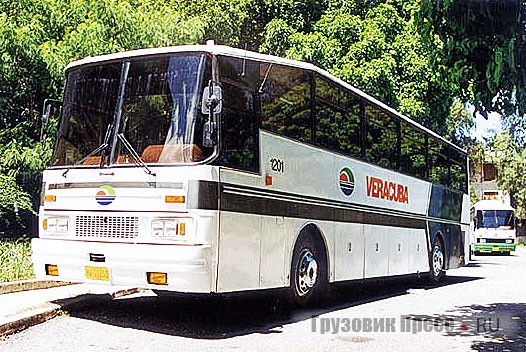 Автобусы Girón XXII TE собирались штучно, каждый экземпляр отличался от других