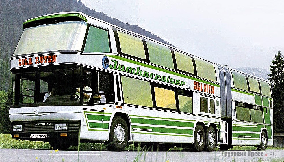 1983. Neoplan Jumbocruiser N138/4