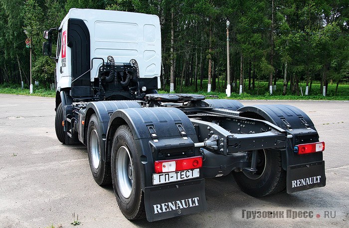 Тест-драйв седельного тягача Renault Premium Lander 440.26T, журнал «Грузовик Пресс»