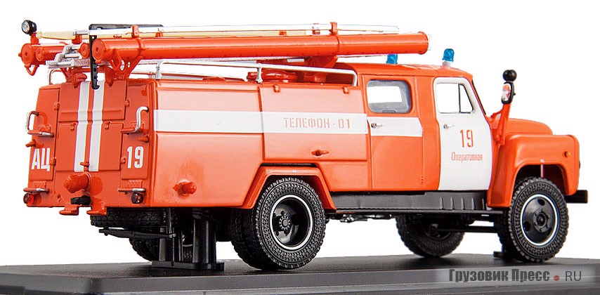 Более поздняя модификация пожарного ГАЗона – АЦ-30(53-12)-106В