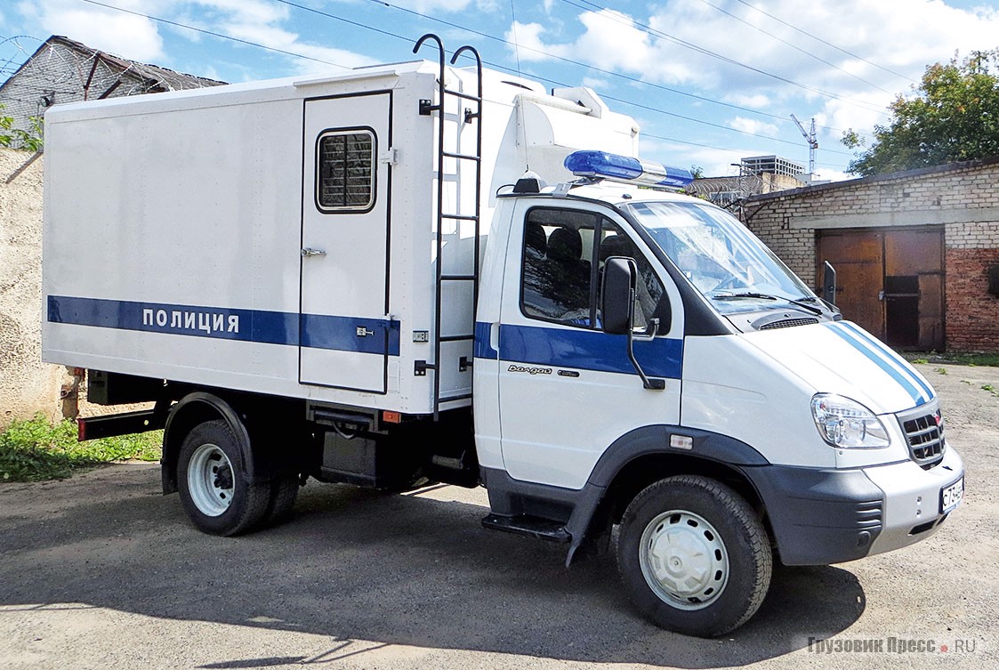 Спецавтомобиль АЗ на шасси ГАЗ-33106 «Валдай», 2015 г.
