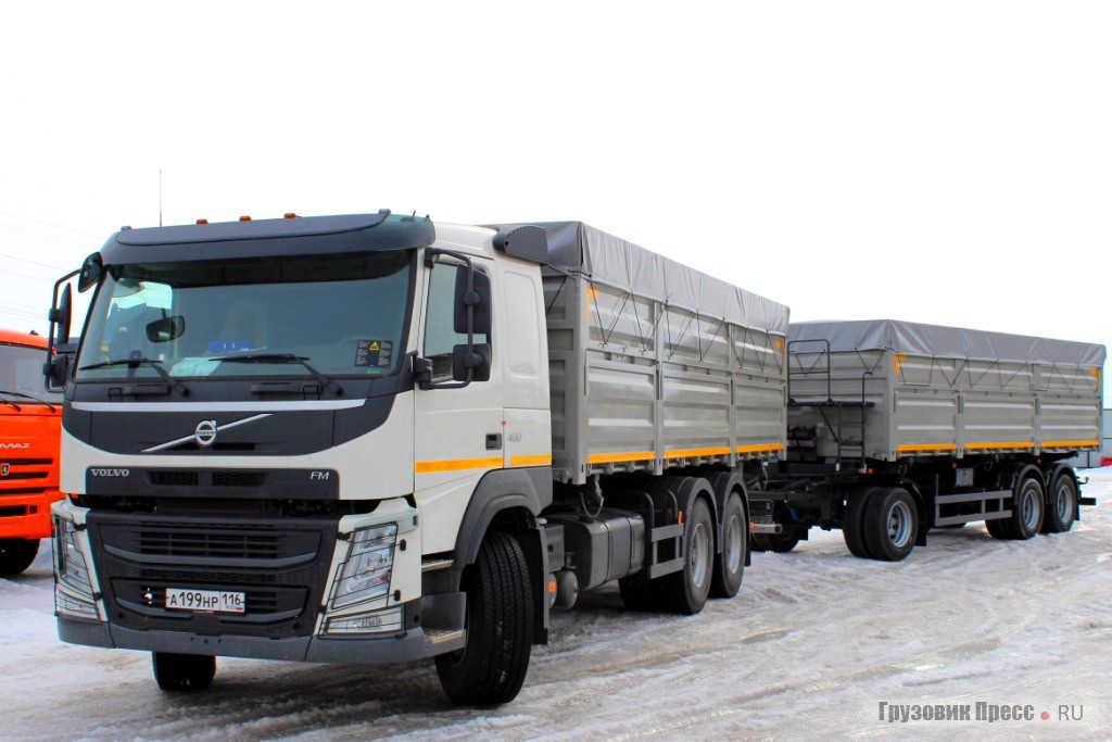 Автомастер 658965-40 на шасси Volvo FM460 с прицпом Автомастер-8593-41