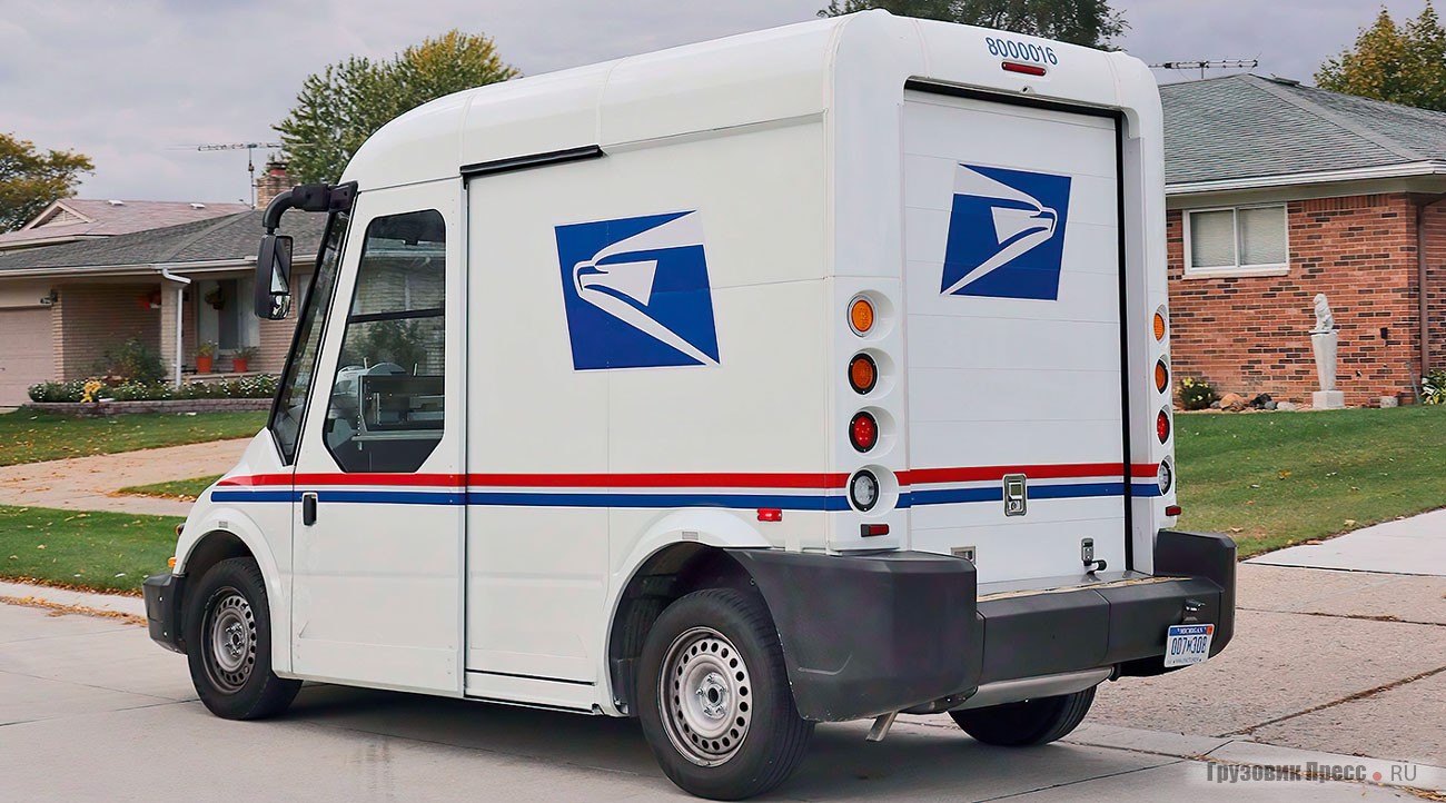 Шутливый концепт почтового грузовика USPS от портала Motor1 на базе военного грузовика AM General