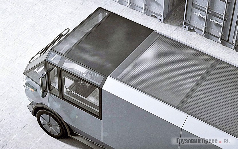 Средняя часть крыши фургона MPDV сделана из полупрозрачных пластиковых панелей