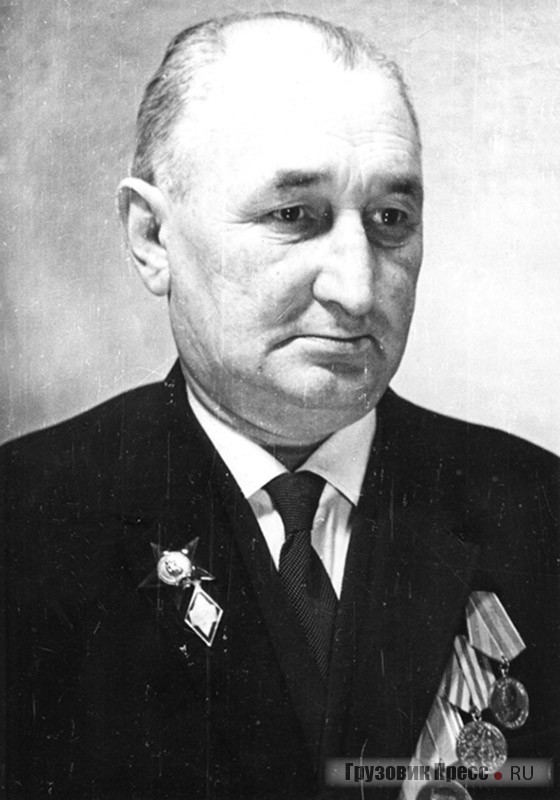 Директор АРЕМКУЗа И.А. Девишев (1907 – 1989)
