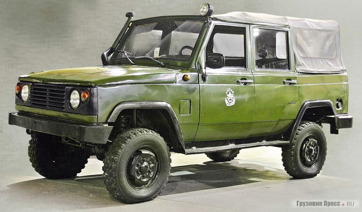 Армейский автомобиль УАЗ-3172, созданный в рамках темы «Вагон», построен всего в девяти экземплярах